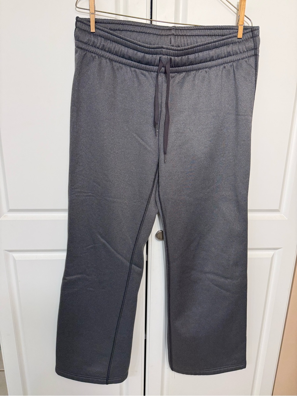 Under Armour Men's Dark Gray Drawstring Joggers